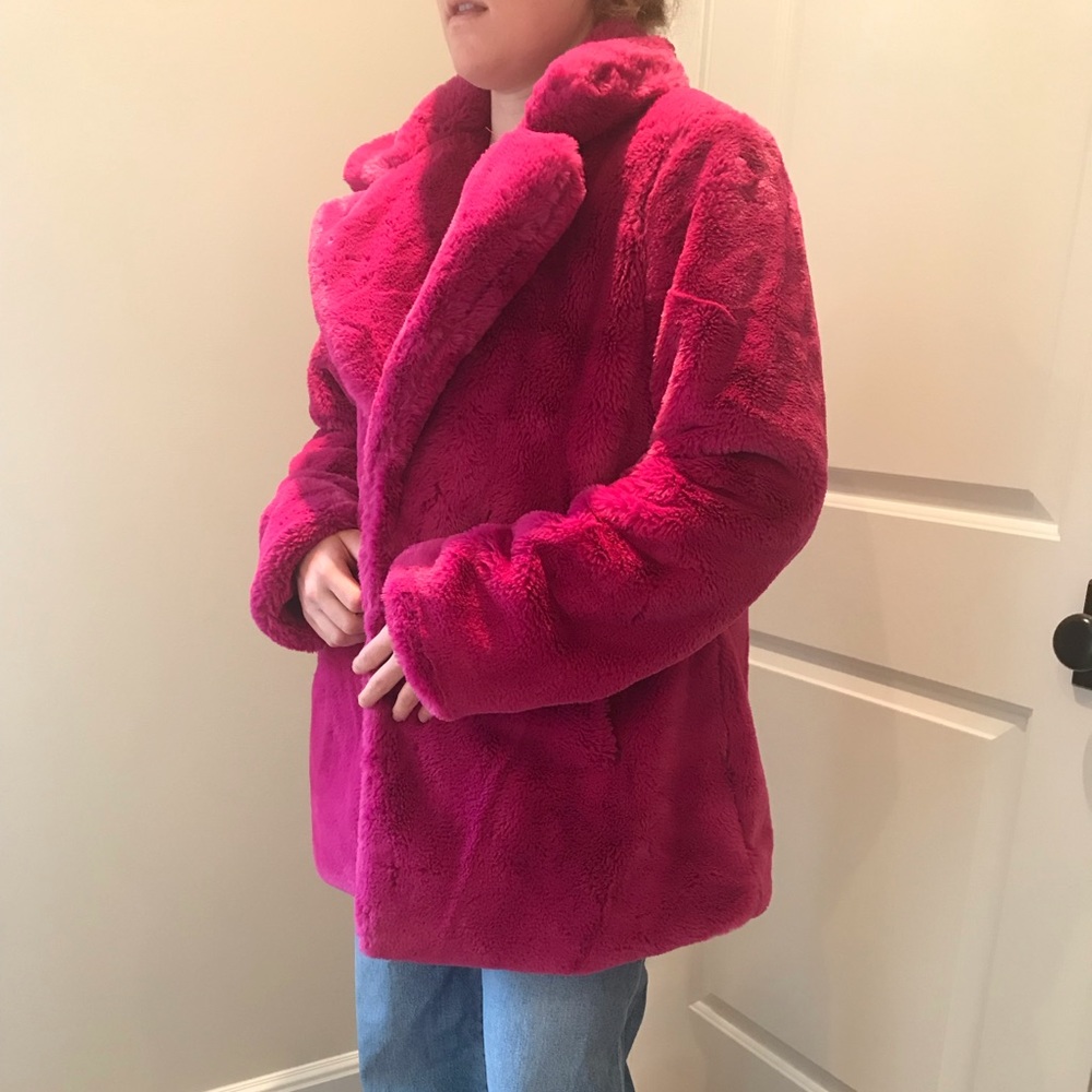Jessica Simpson cover cup fuzzy coat